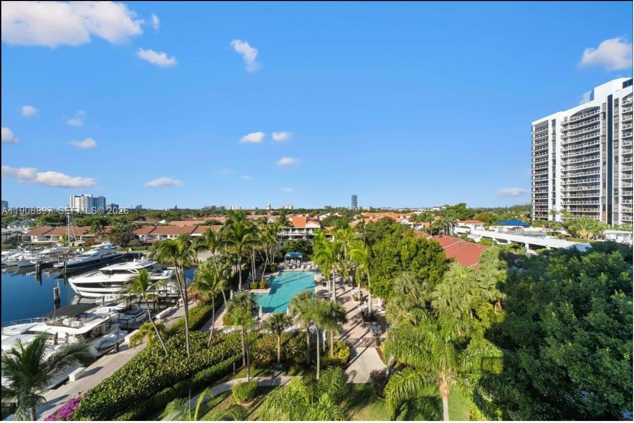 3610 Yacht Club Dr, Unit 609, Aventura, FL 33180 Photo