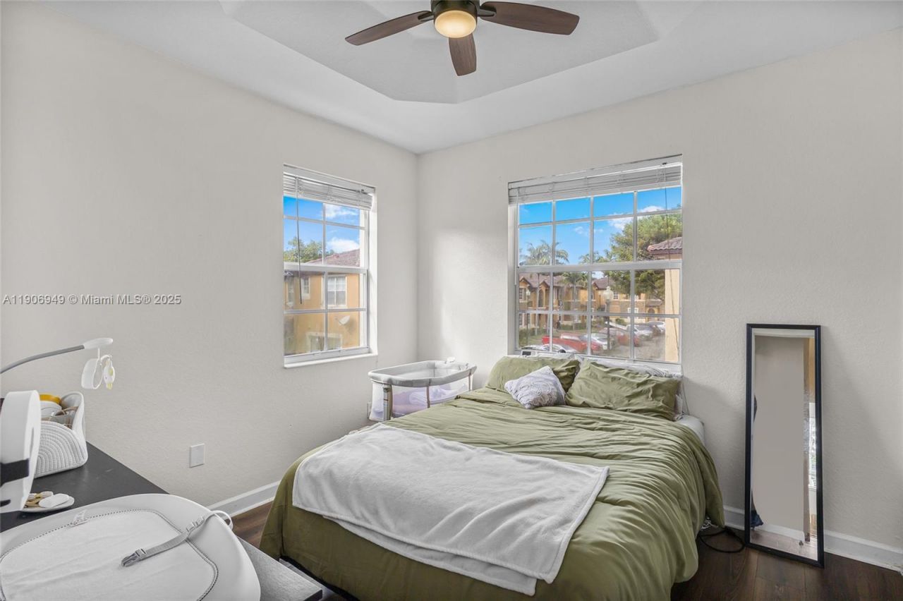 9239 SW 227th St, Unit 1, Cutler Bay, FL 33190 Photo