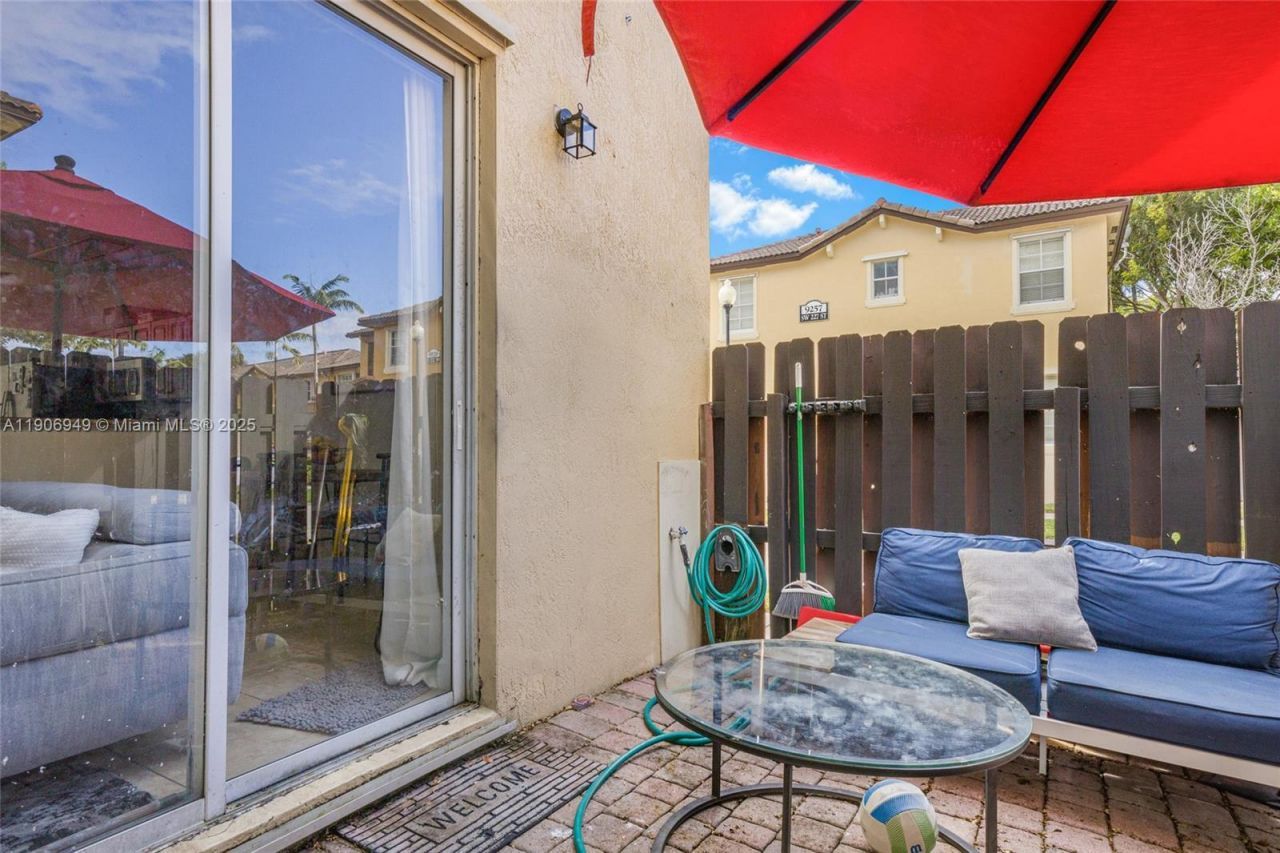 9239 SW 227th St, Unit 1, Cutler Bay, FL 33190 Photo