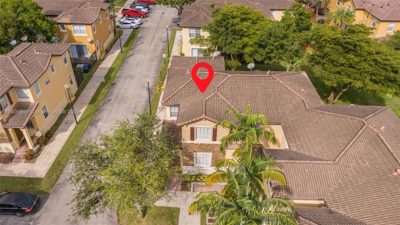 9239 SW 227th St, Unit 1, Cutler Bay, FL 33190 Photo