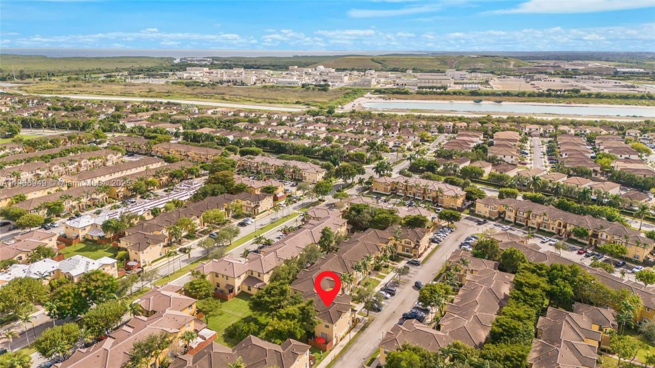 9239 SW 227th St, Unit 1, Cutler Bay, FL 33190 Photo