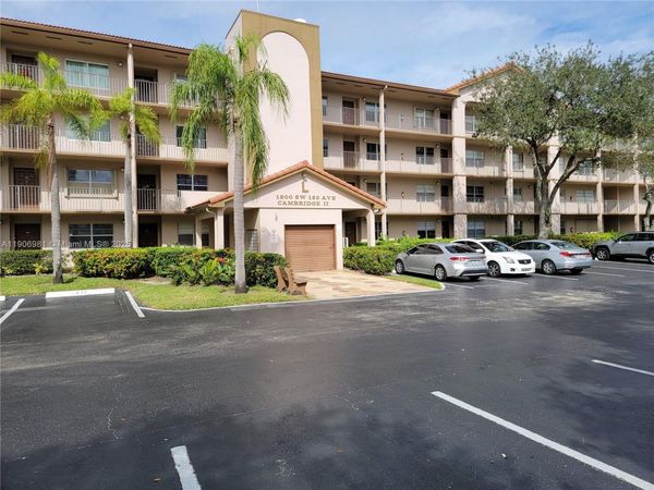 1200 SW 125th Ave, Unit 211L, Pembroke Pines, FL 33027