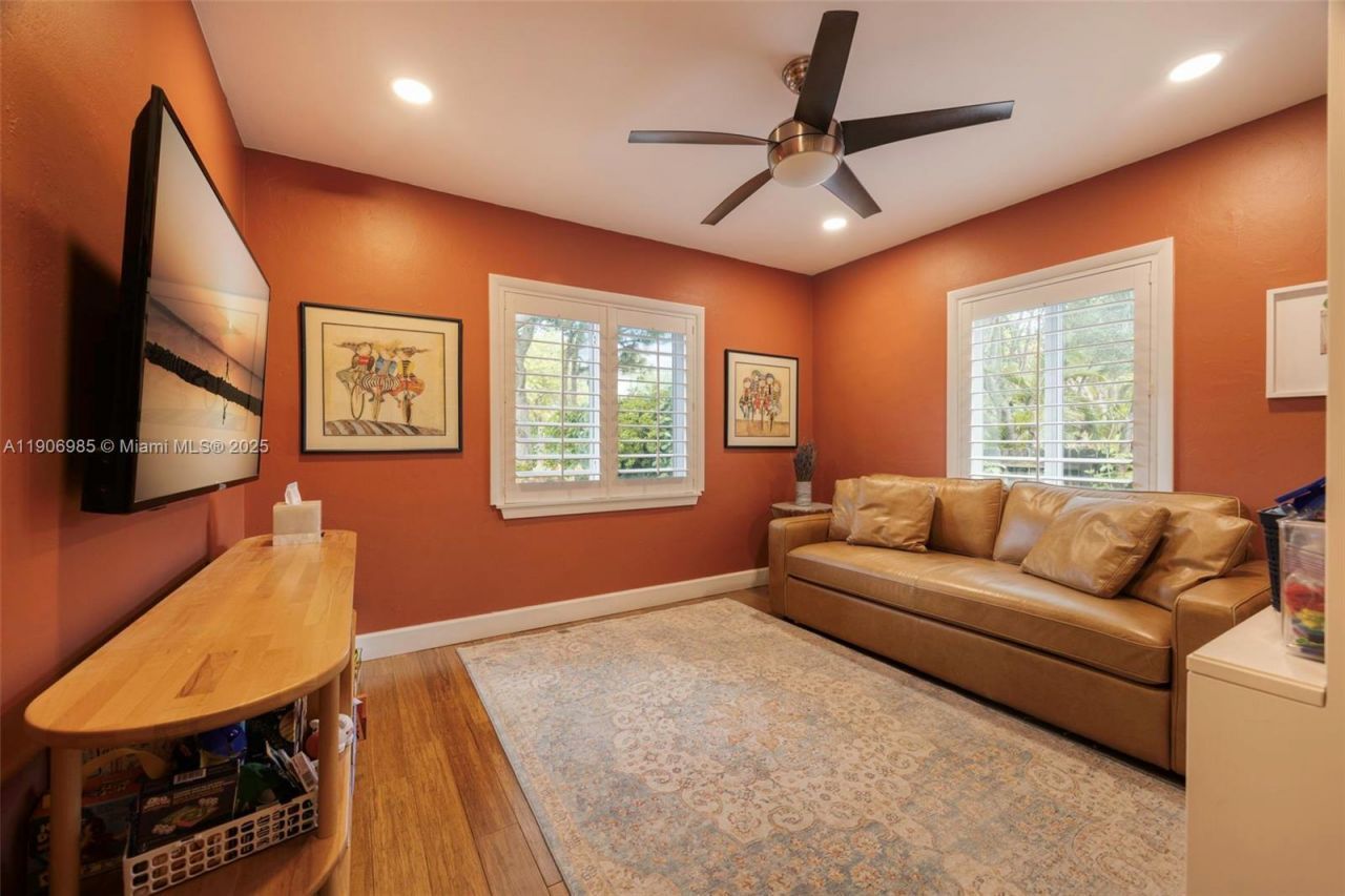 7220 SW 53rd Ct, Miami, FL 33143 Photo