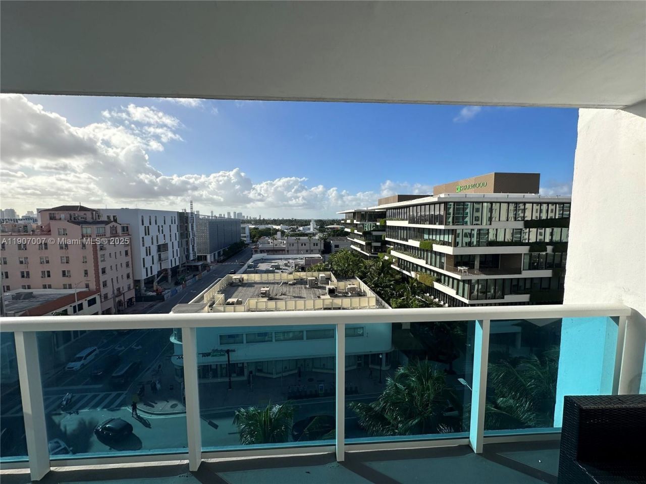 2301 Collins Av, Unit 737, Miami Beach, FL 33139 Photo