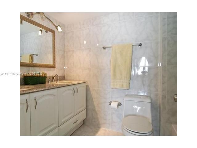 2301 Collins Av, Unit 737, Miami Beach, FL 33139 Photo