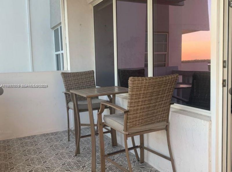 3111 N Ocean Dr, Unit 811, Hollywood, FL 33019 Photo