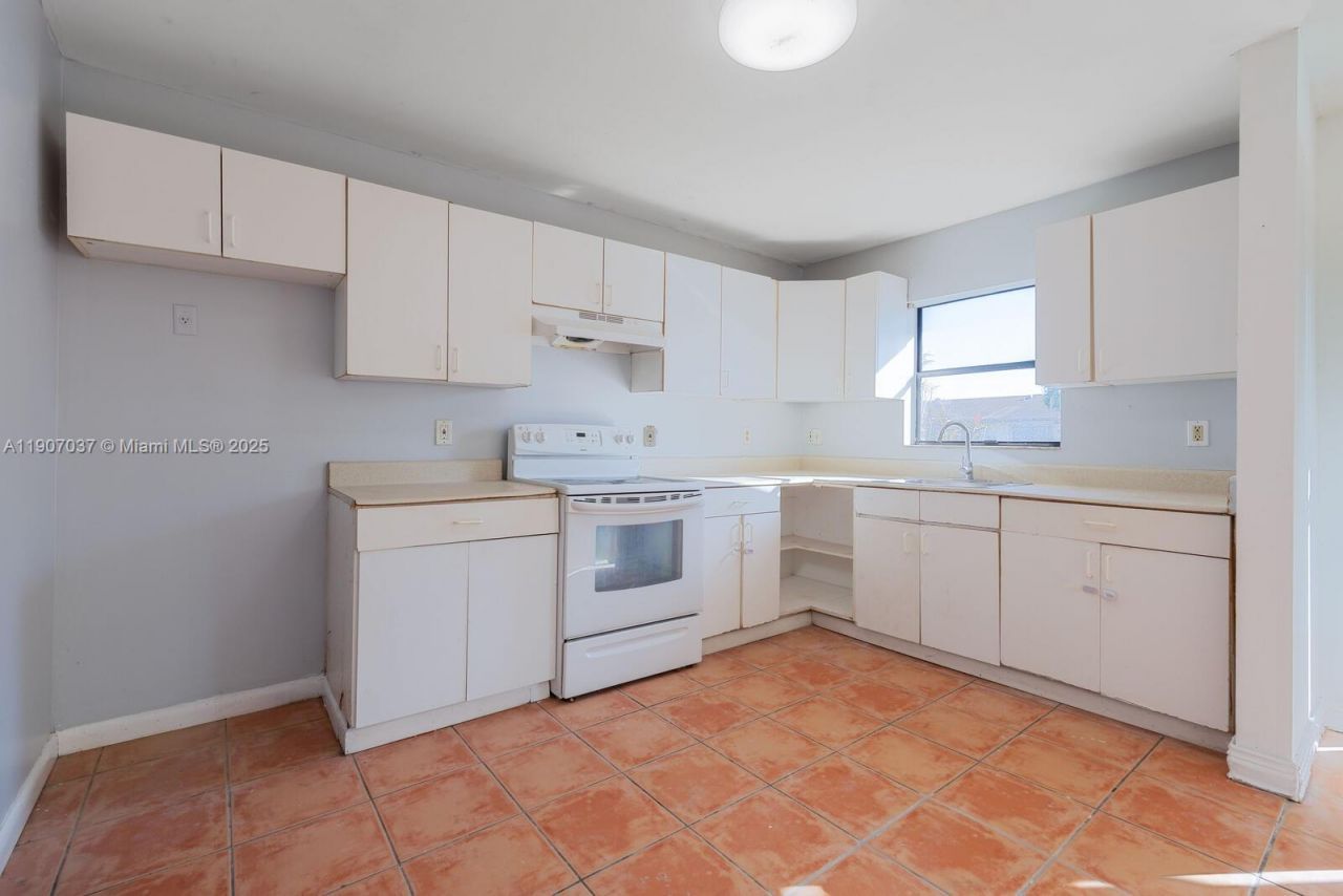 28147 SW 142nd Ct, Homestead, FL 33033 Photo