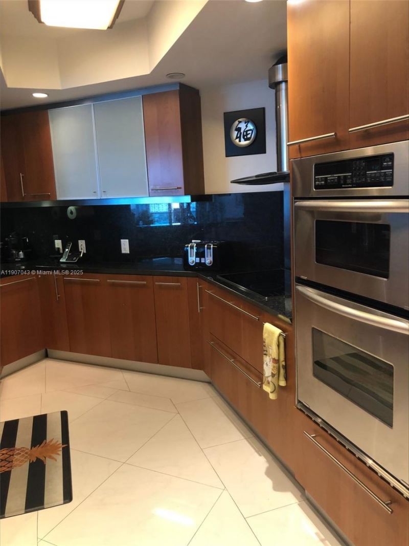 9401 Collins Ave, Unit 801, Surfside, FL 33154 Photo