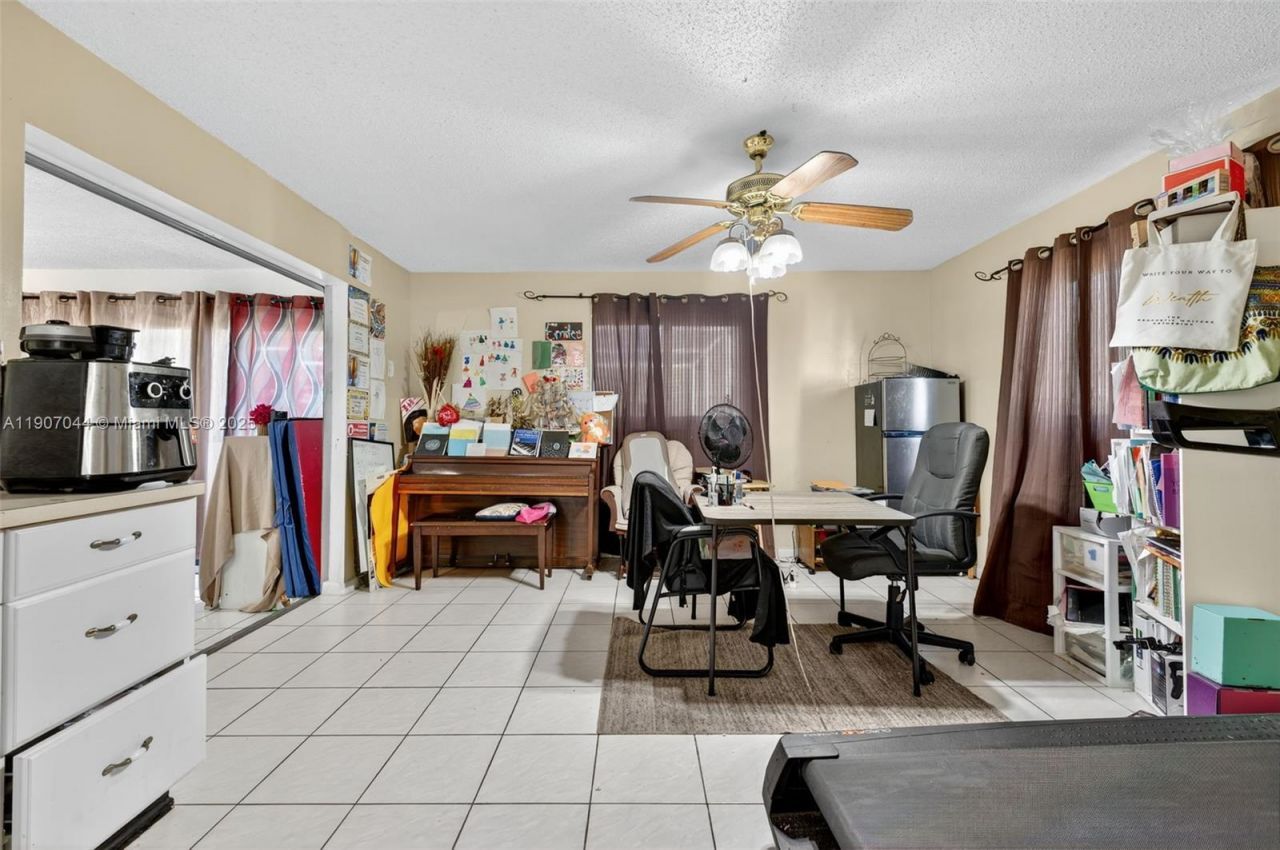 849 NW 70th Way, Margate, FL 33063 Photo