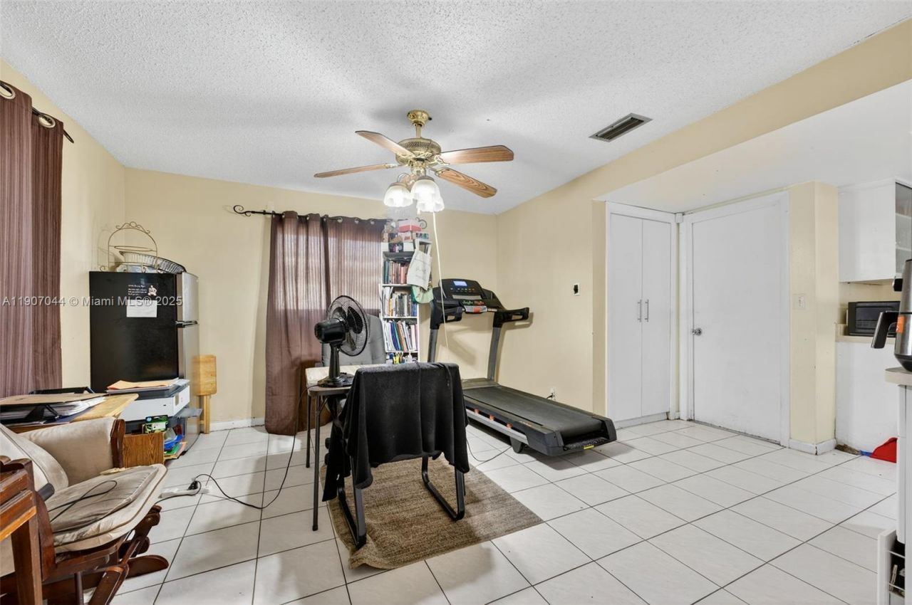 849 NW 70th Way, Margate, FL 33063 Photo
