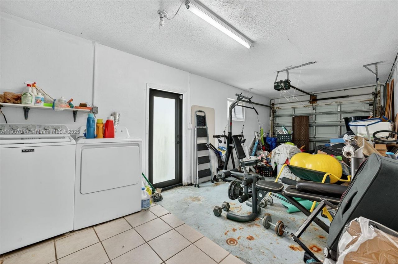 849 NW 70th Way, Margate, FL 33063 Photo