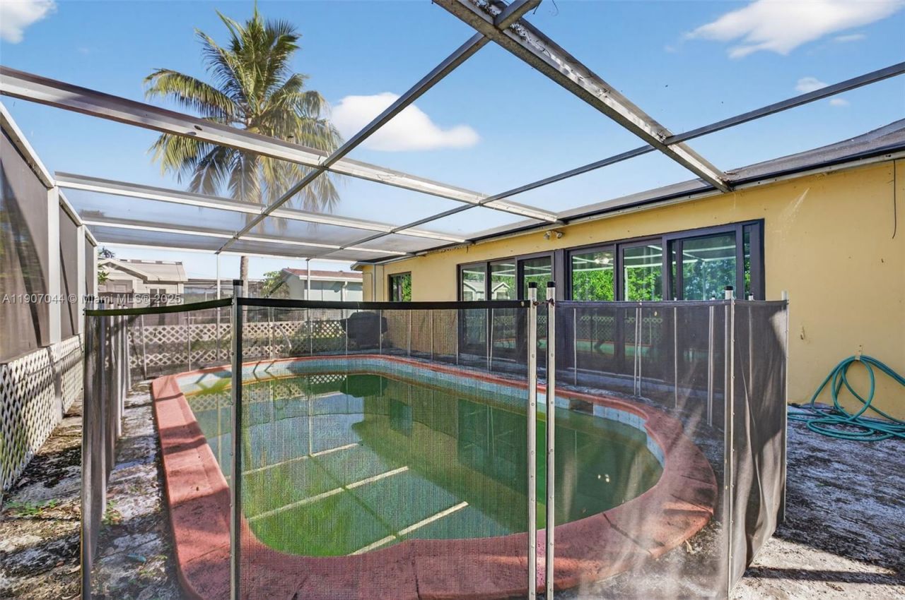 849 NW 70th Way, Margate, FL 33063 Photo