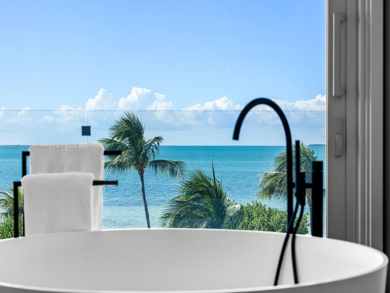 236 Costa Bravo Dr, Islamorada, FL 33036 Photo