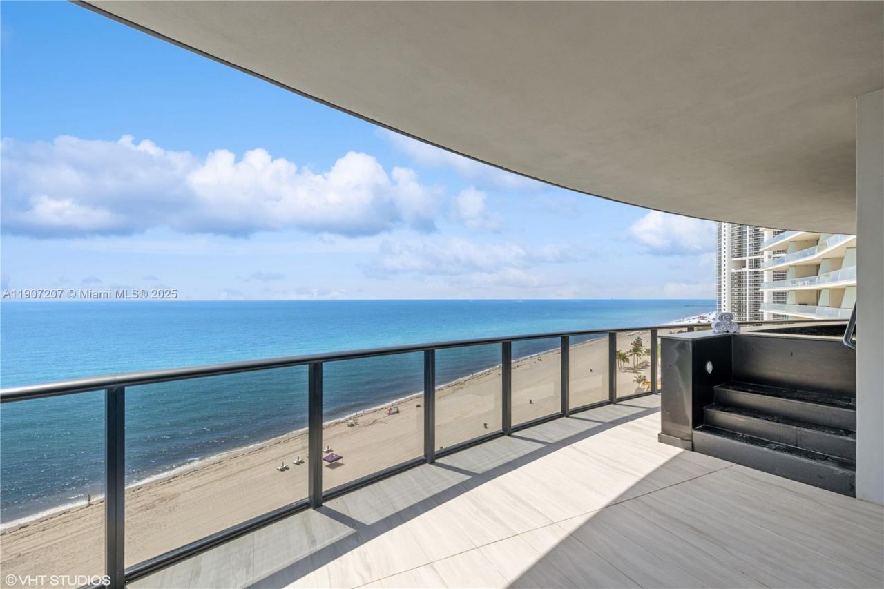 18555 Collins Ave, Unit 1101, Sunny Isles Beach, FL 33160 Photo