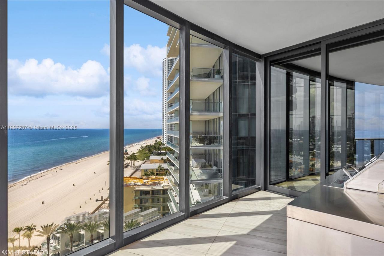 18555 Collins Ave, Unit 1101, Sunny Isles Beach, FL 33160 Photo
