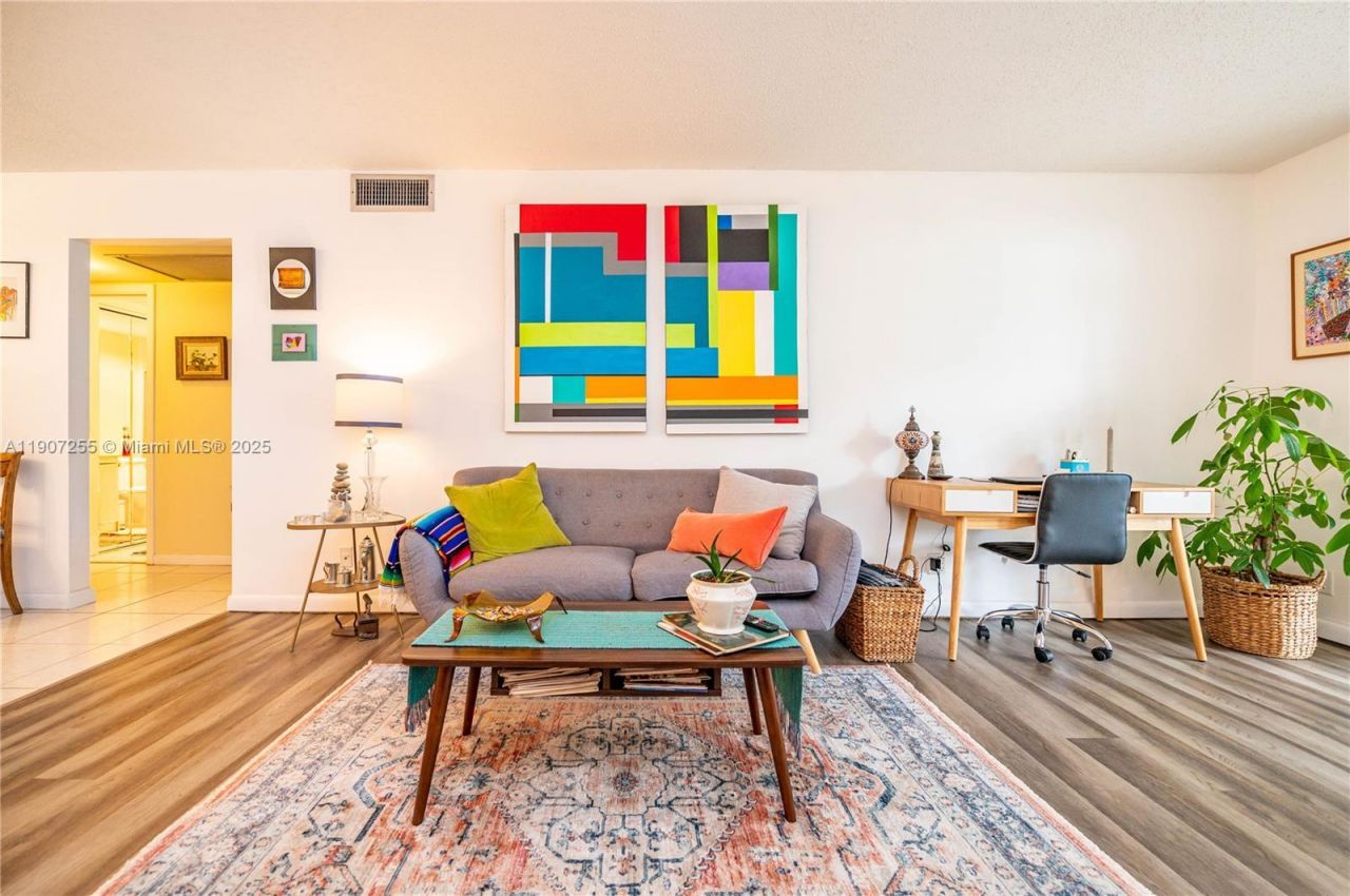 2101 Lucaya Bnd, Unit C1, Coconut Creek, FL 33066 Photo