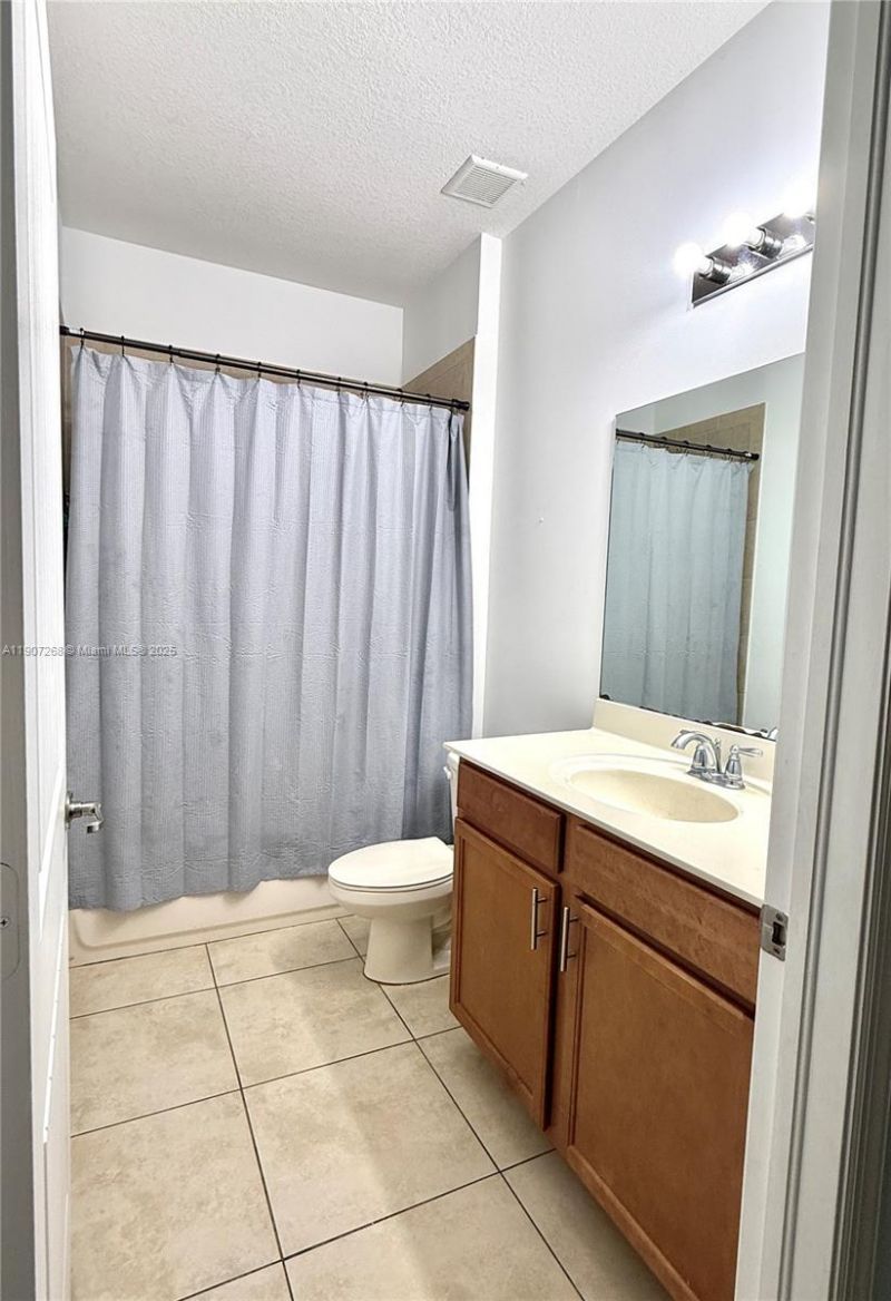 1740 NW 21st St, Unit N/A, Homestead, FL 33030 Photo