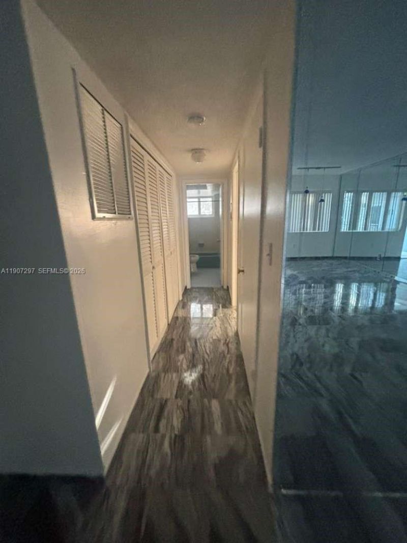 2430 NE 135th St, Unit 203, North Miami, FL 33181 Photo