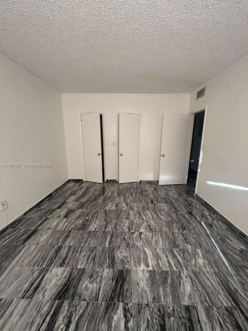 2430 NE 135th St, Unit 203, North Miami, FL 33181 Photo