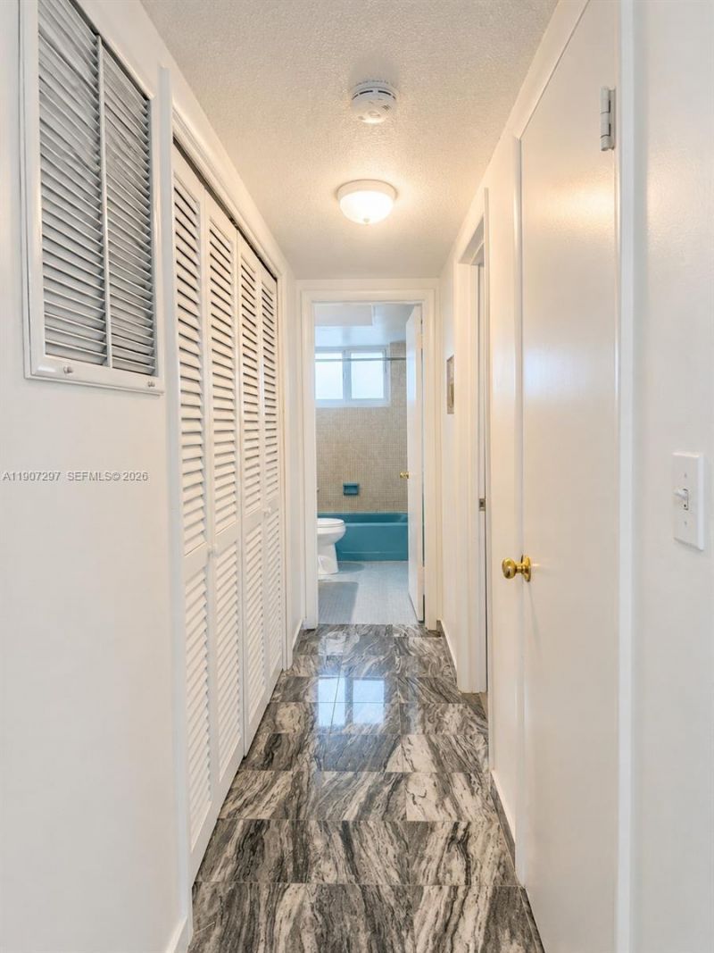 2430 NE 135th St, Unit 203, North Miami, FL 33181 Photo