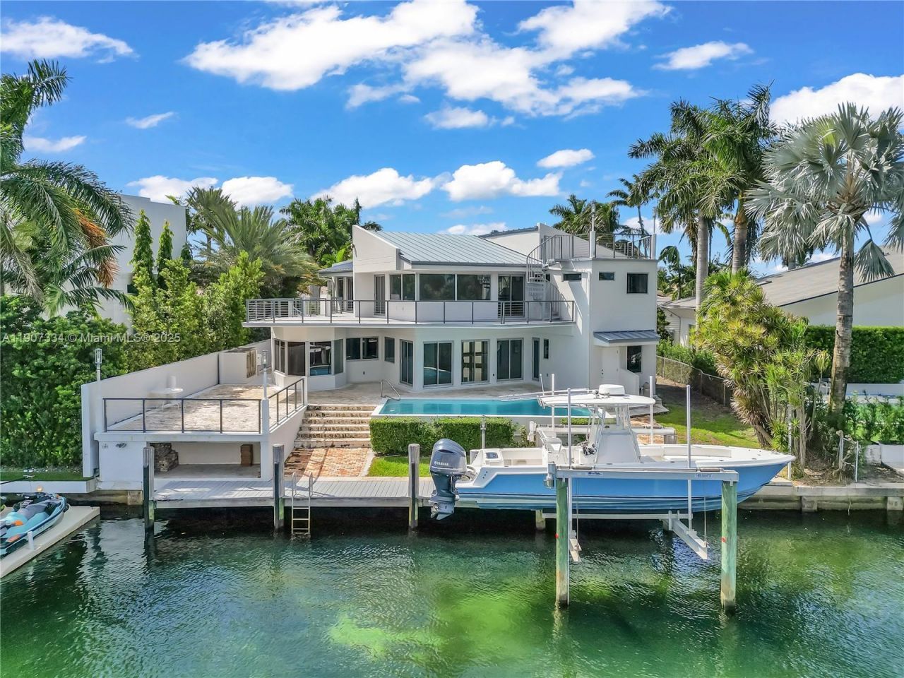 2089 NE 121st Rd, North Miami, FL 33181 Photo