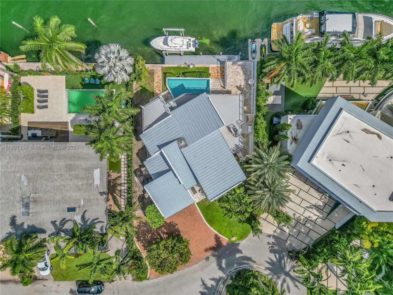 2089 NE 121st Rd, North Miami, FL 33181 Photo