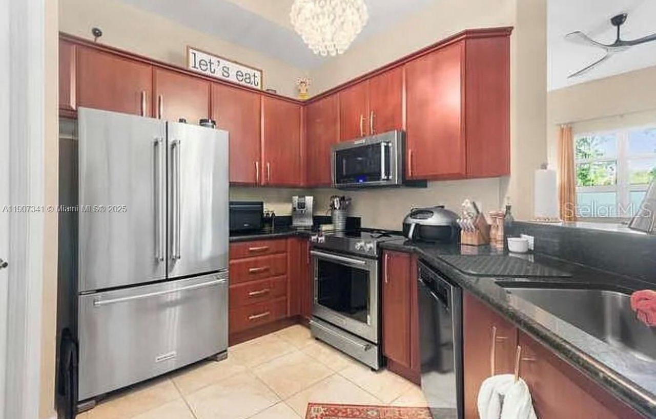 403 S Sapodilla Ave, Unit 104, West Palm Beach, FL 33401 Photo