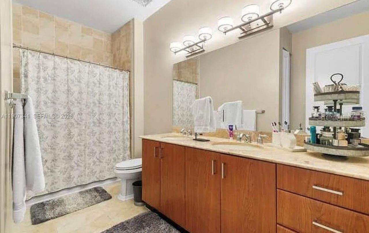 403 S Sapodilla Ave, Unit 104, West Palm Beach, FL 33401 Photo