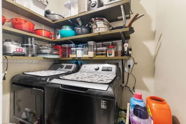 403 S Sapodilla Ave, Unit 104, West Palm Beach, FL 33401 Photo