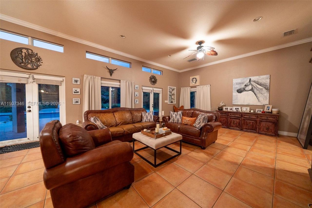 20805 SW 242nd St, Homestead, FL 33031 Photo