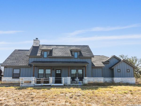 345 PR Two A Ln, Poteet, TX 78065