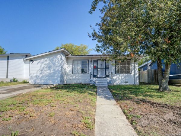 2375 Burnet, San Antonio, TX 78202