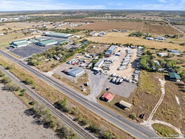 1163 OR 1145 FM 78, Marion, TX 78124