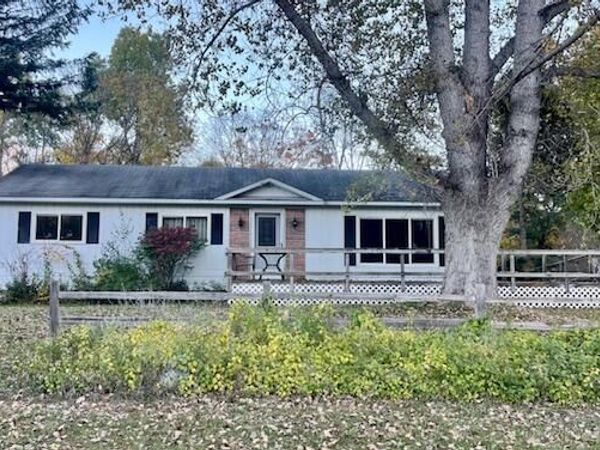 9875 S Straits Highway, Wolverine, MI 49799