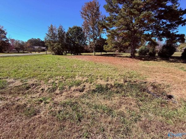 1320 Burger Circle, Gadsden, AL 35903
