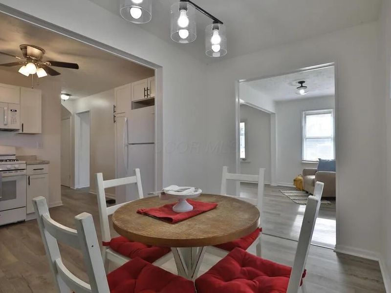 2424 Holt Avenue, Columbus, OH 43219 Photo 11