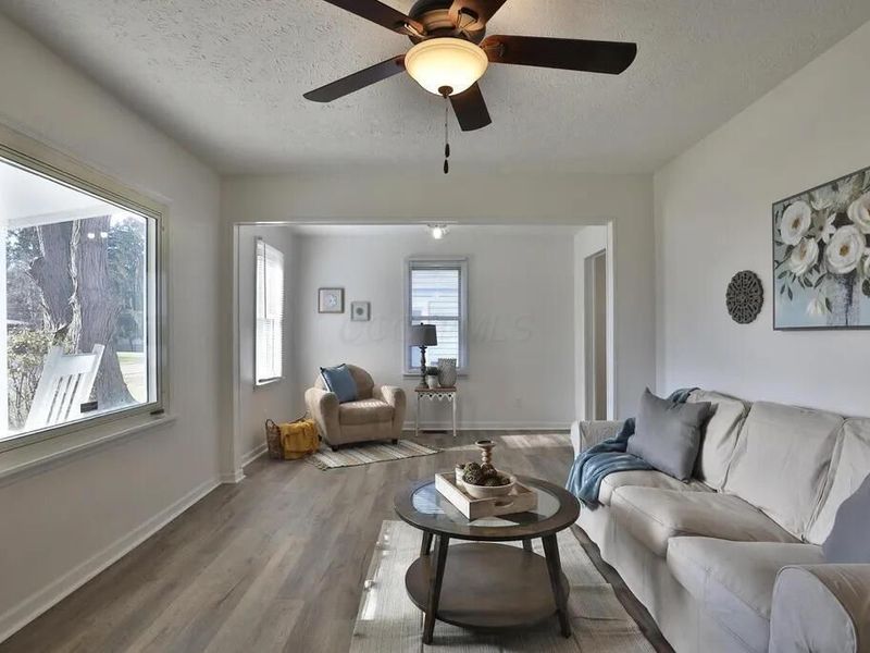 2424 Holt Avenue, Columbus, OH 43219 Photo 12