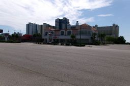 1900 N Kings Hwy. photo 4