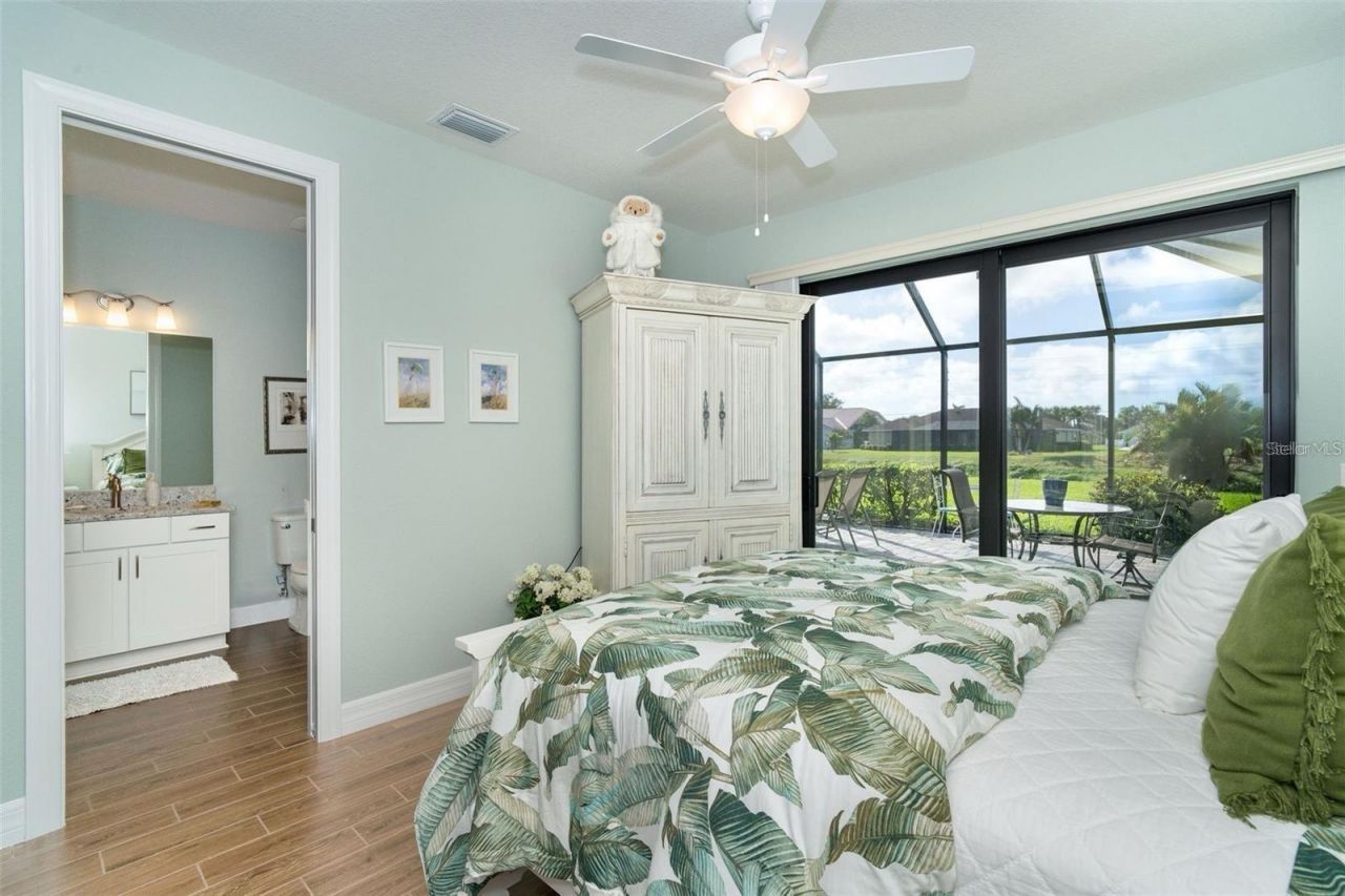 592 Boundary Boulevard, Rotonda West, FL 33947 Photo