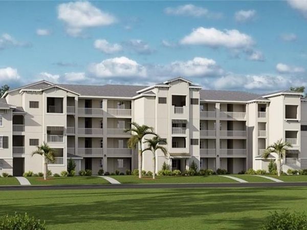 18461 Copperhead Ct N CT, Unit 423, LEHIGH ACRES, Fl 33936