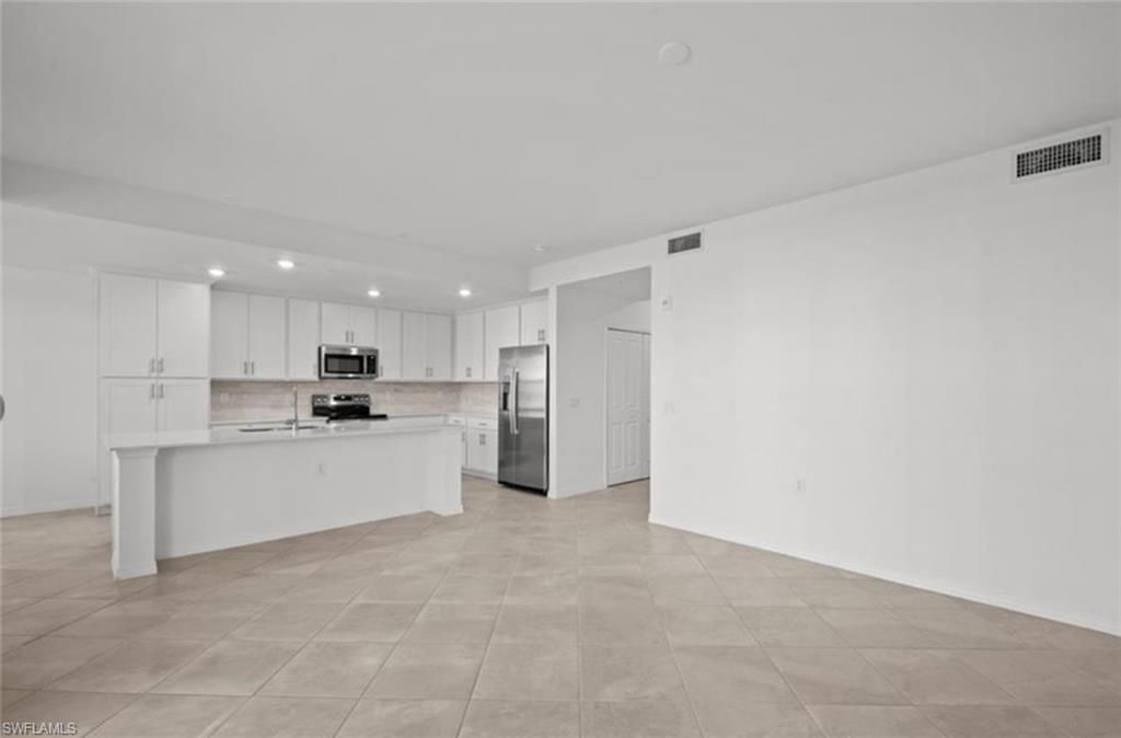 18461 Copperhead Ct N Ct, Unit 423, Lehigh Acres, Fl 33936 Photo