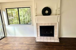 31 Battery White Ct. photo 4