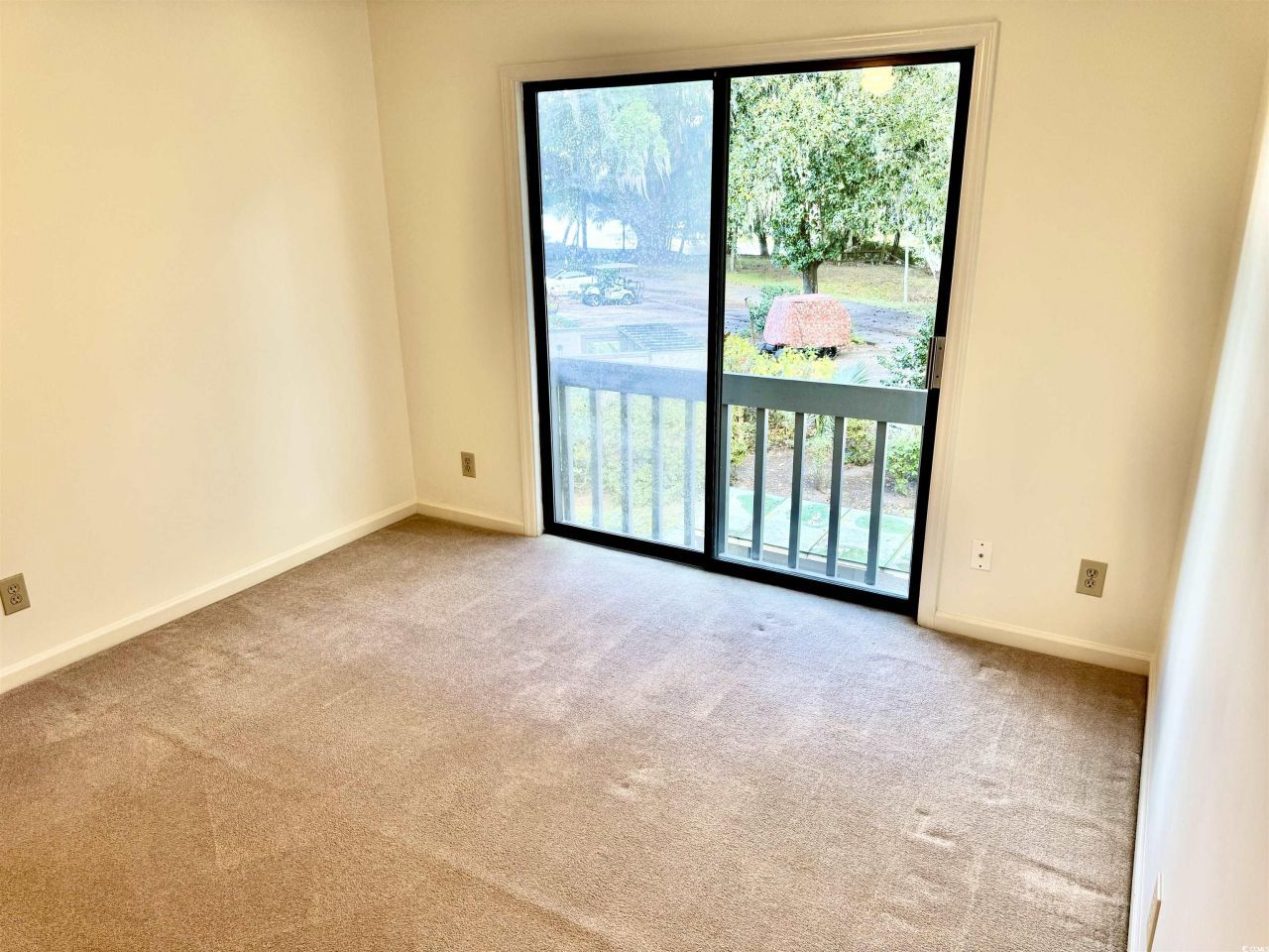 31 Battery White Ct. Photo 9