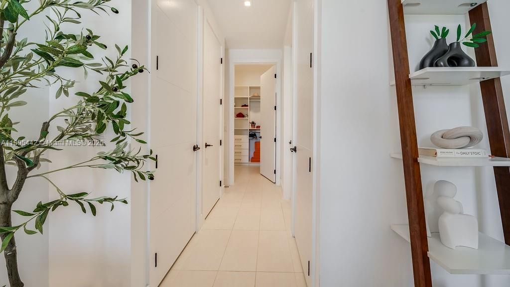 1030 15th St, Unit 201, Miami Beach, FL 33139 Photo