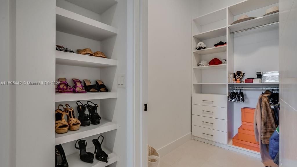 1030 15th St, Unit 201, Miami Beach, FL 33139 Photo