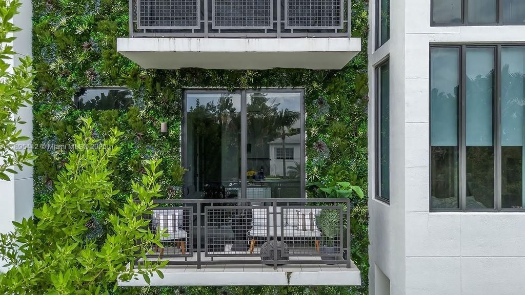 1030 15th St, Unit 201, Miami Beach, FL 33139 Photo