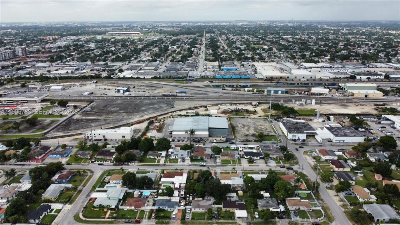 8600 NW 36th Ave, Miami, FL 33147 Photo