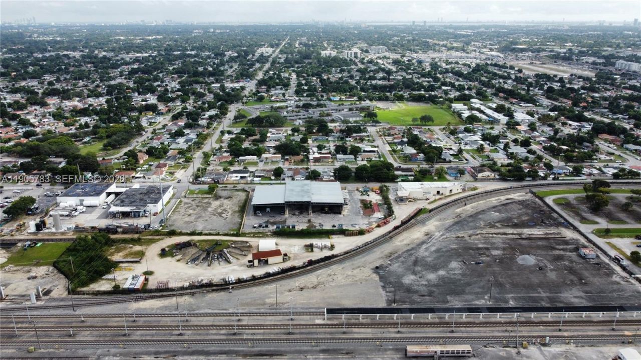 8600 NW 36th Ave, Miami, FL 33147 Photo