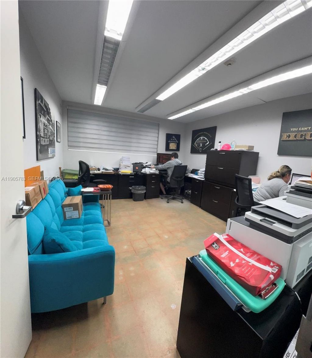 8600 NW 36th Ave, Miami, FL 33147 Photo