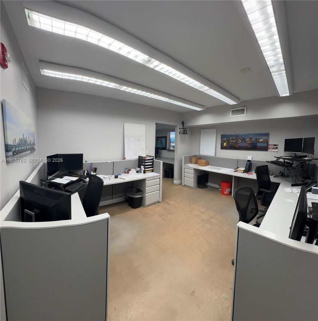 8600 NW 36th Ave, Miami, FL 33147 Photo